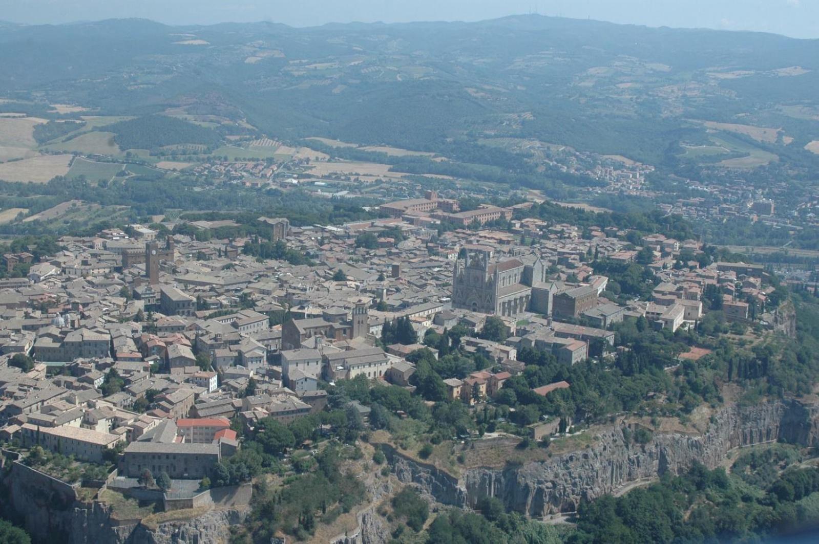 Appartement La Casa Di Agnese à Orvieto Extérieur photo