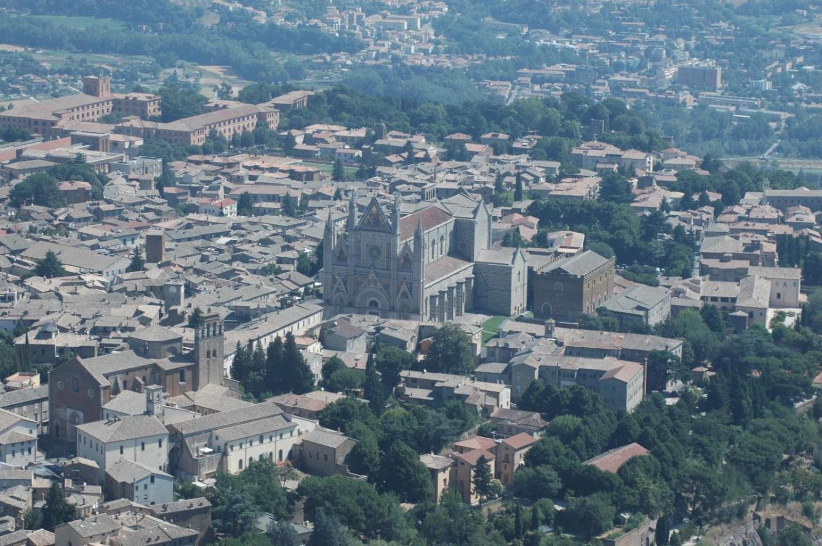 Appartement La Casa Di Agnese à Orvieto Extérieur photo